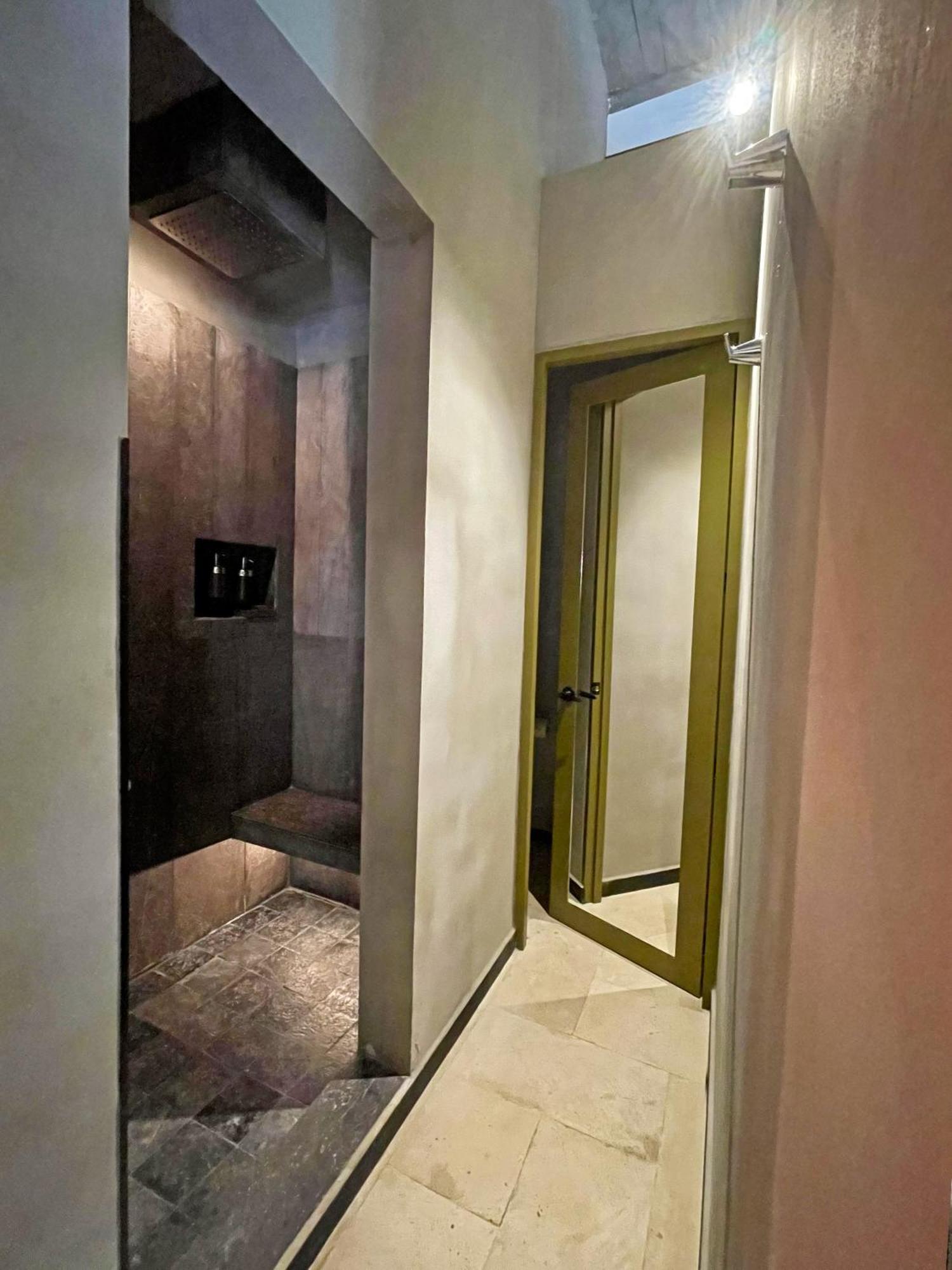 Pug Seal Oaxaca Hotel Bilik gambar